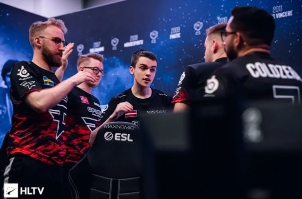 的比赛中 的比赛中