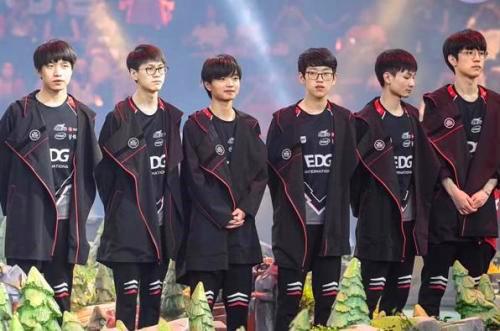 众的质疑 众的质疑